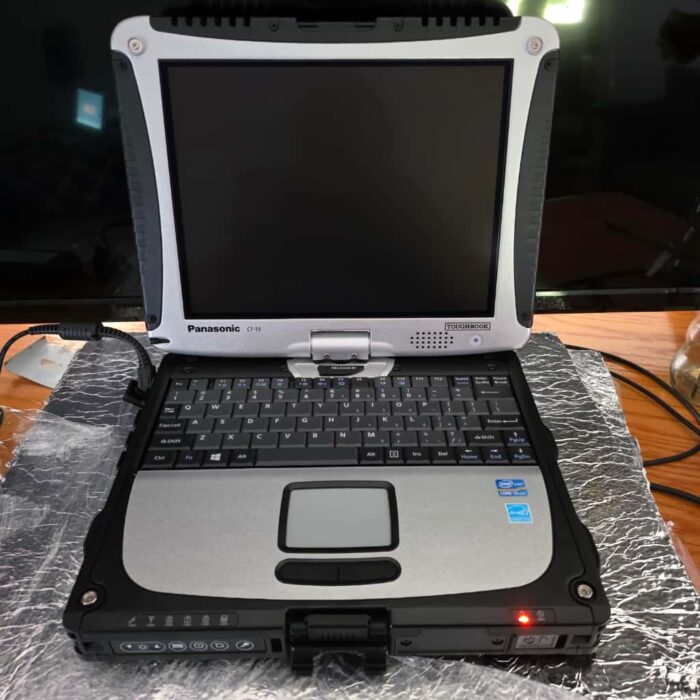 Heavy Duty Diagnostic Laptop in a Convertible  CF-19 - Image 4