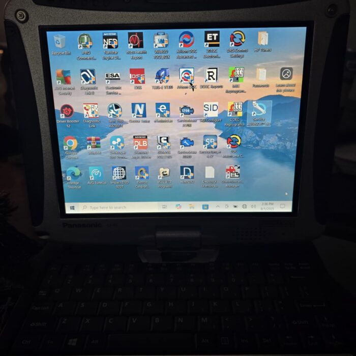 Heavy Duty Diagnostic Laptop in a Convertible  CF-19 - Image 3